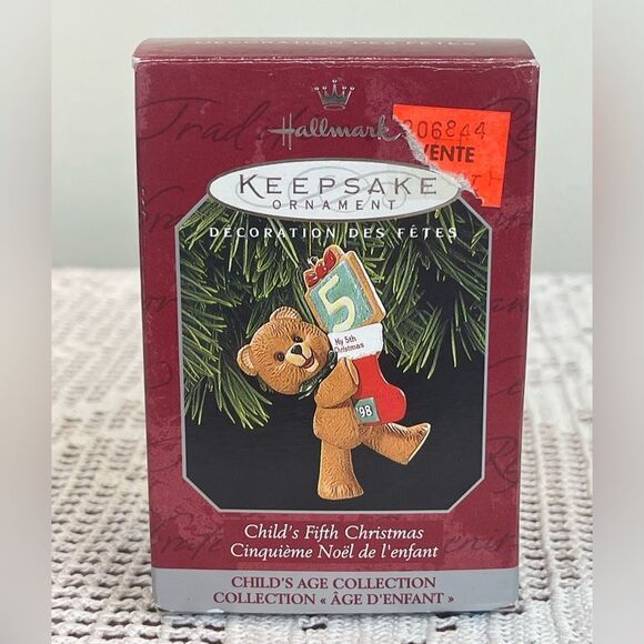 Hallmark Keepsake Child’s Age Collection Fourth Christmas Bear Ornament 1994 - Picture 1 of 9